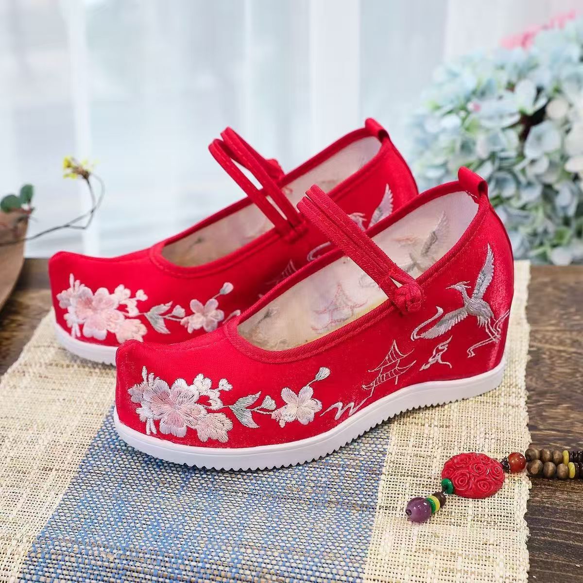 Embroidery Red - Zapatos bordados internos aumentados para mujer,