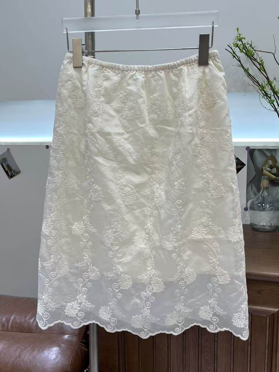 Falda informal bordada de esti - Embroidery Skirt reseña y precio