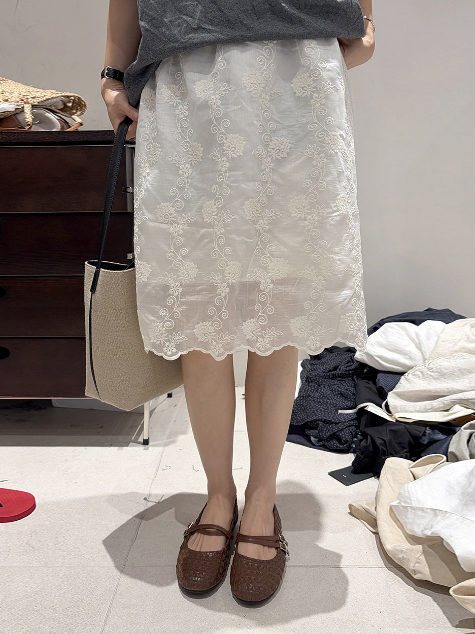 Falda informal bordada de esti - Embroidery Skirt reseña y precio