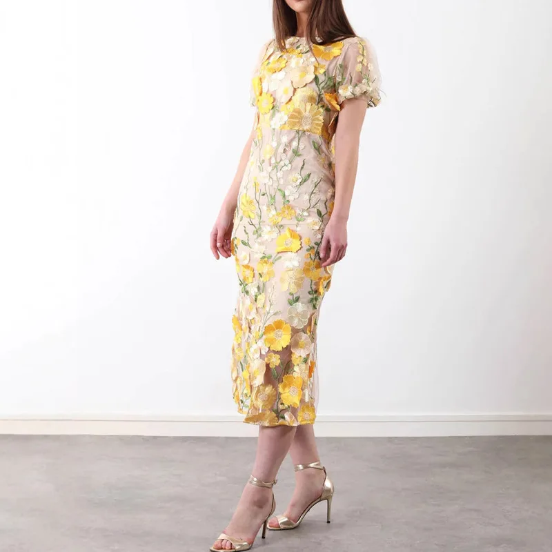 Vestido largo hasta la rodilla - Embroidery Zara reseña y precio
