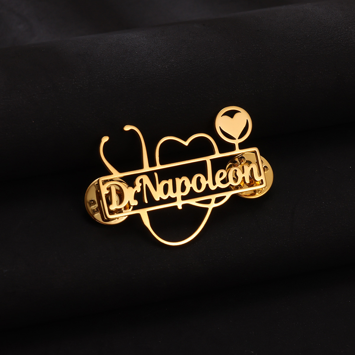 Broche de estetoscopio persona - Embroidery Names reseña y precio