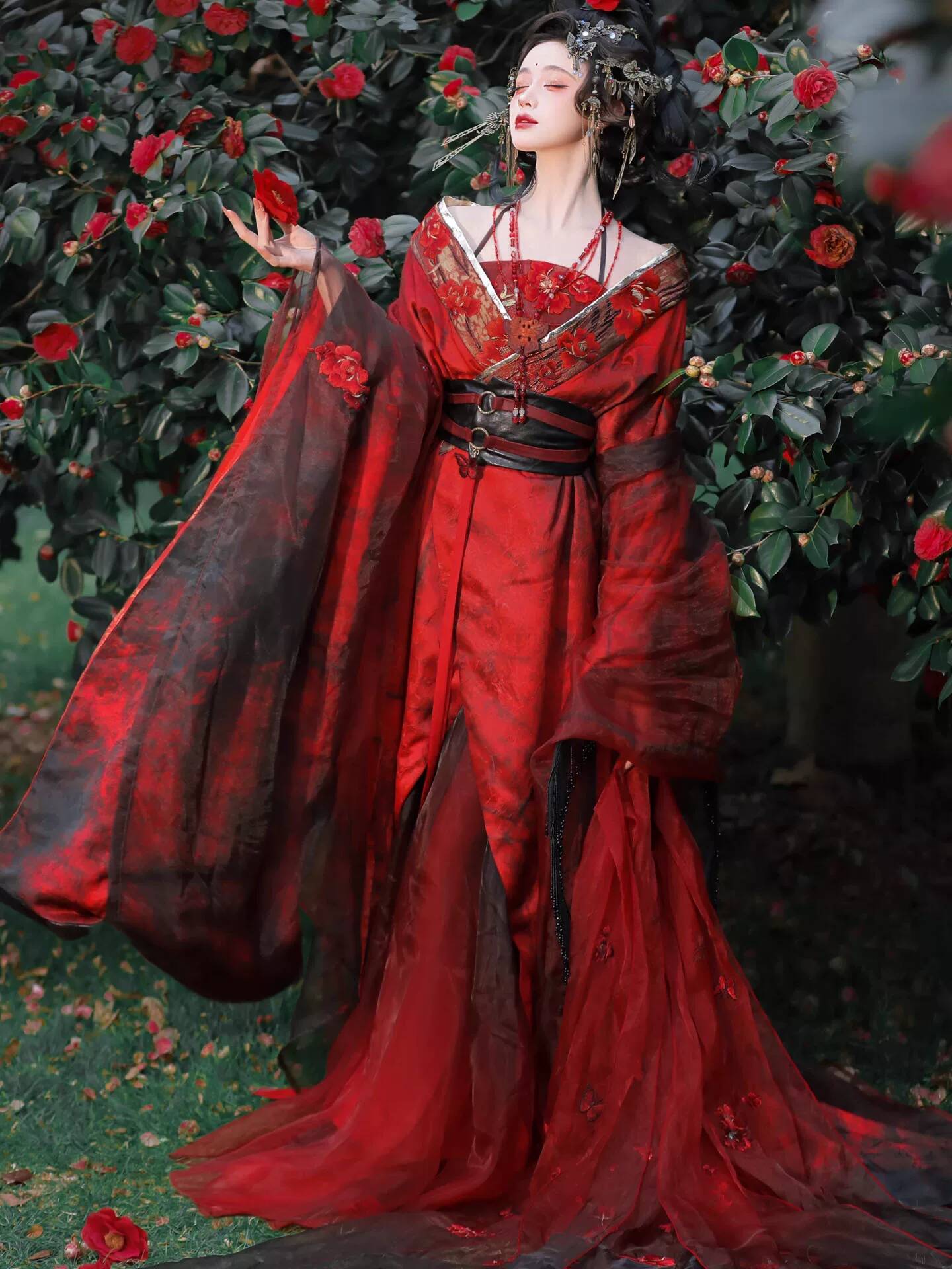 Nuevo Hanfu Rojo Datura para M - Embroidery Red reseña y precio