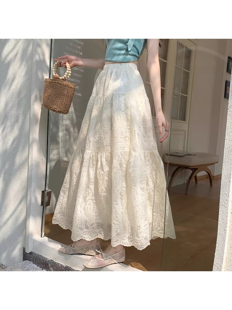 Falda de media pierna con bord - Embroidery Skirt reseña y precio