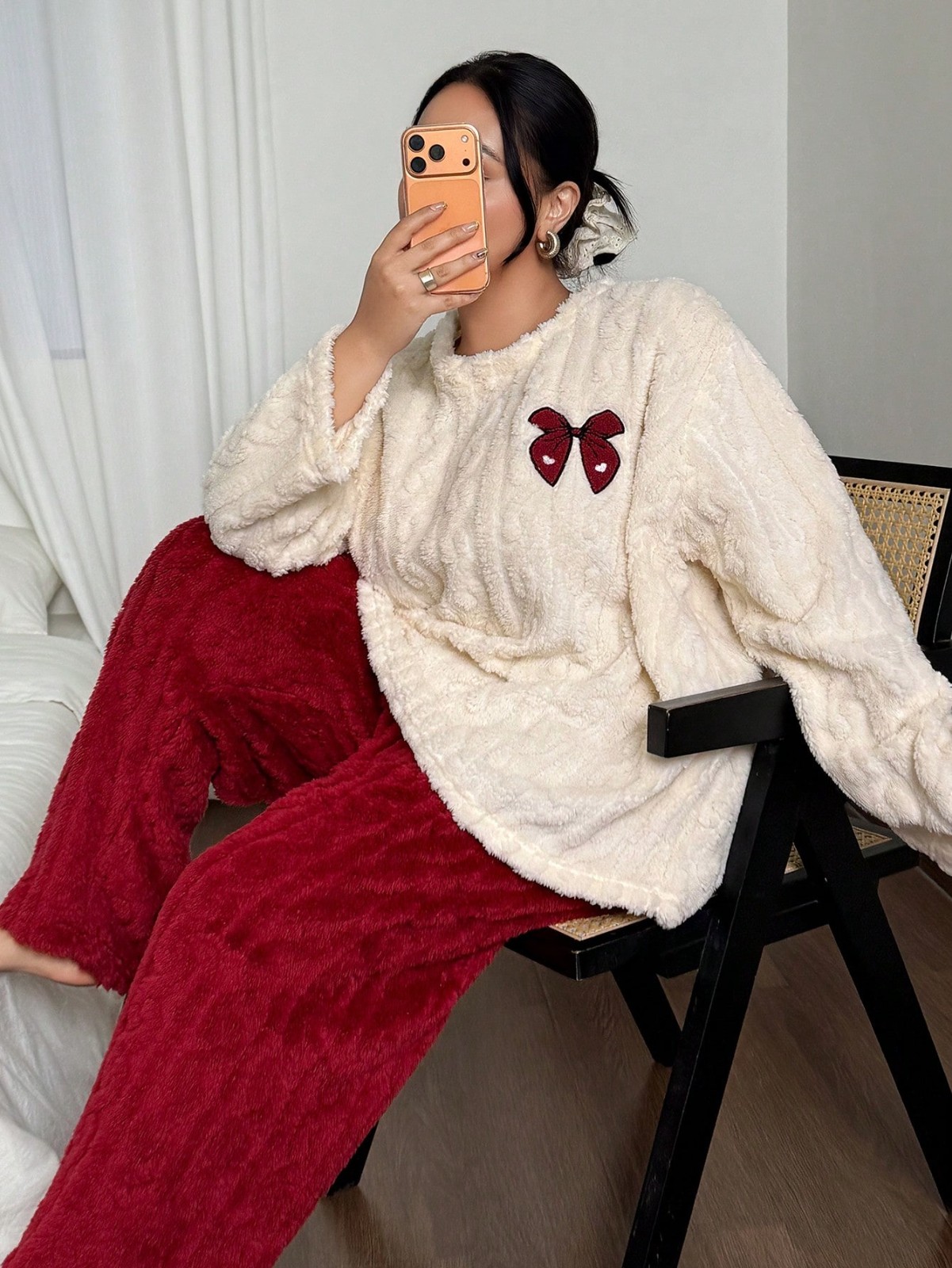 Pijamas de Franela Gruesa para - Embroidery Red reseña y precio